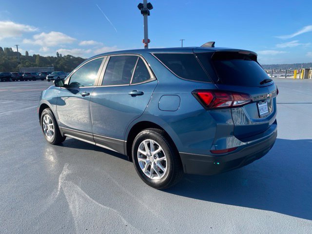 Used 2024 Chevrolet Equinox LS w/ LS Convenience Package AWD/4WD image 6