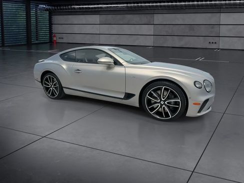 Used 2021 Bentley Continental GT V8 AWD/4WD image 2