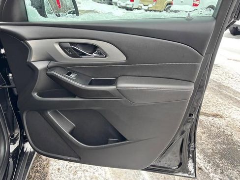 Used 2023 Chevrolet Traverse LT w/ LPO, Floor Liner Package image 16