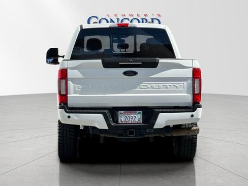 Used 2022 Ford F250 Lariat w/ Black Appearance Package AWD/4WD image 5