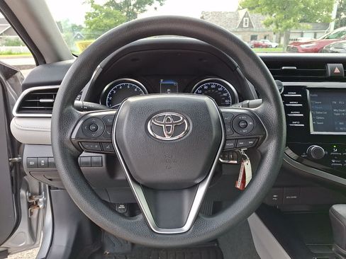 Certified 2018 Toyota Camry LE FWD image 21