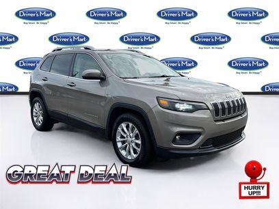 Used 2019 Jeep Cherokee Latitude w/ Popular Appearance Group