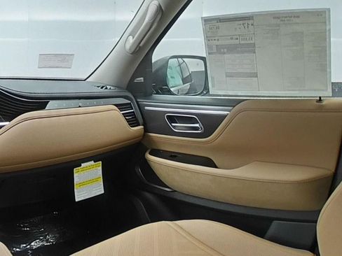 New 2026 INFINITI QX80 Luxe w/ Exterior Package image 32