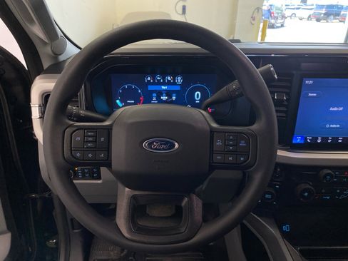 New 2026 Ford F350 XLT w/ XLT Premium Package AWD/4WD image 19