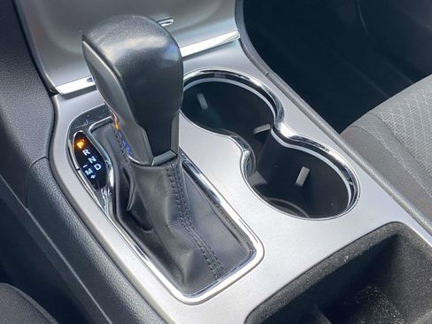 Used 2020 Jeep Grand Cherokee Laredo image 29