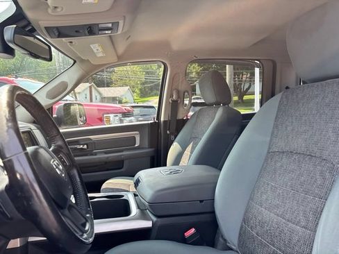 Used 2018 RAM 1500 Big Horn AWD/4WD image 15