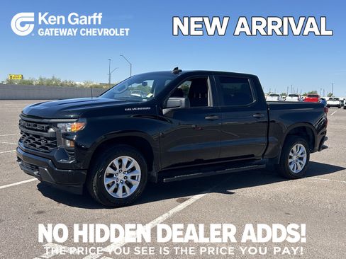 Used 2022 Chevrolet Silverado 1500 Custom RWD image 1