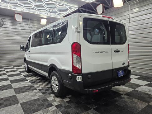 Used 2019 Ford Transit 350 XLT RWD image 7