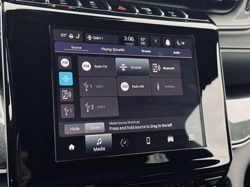 Used 2022 Jeep Grand Cherokee Altitude image 34