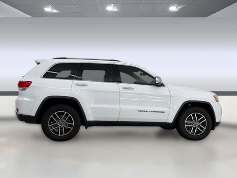 Used 2019 Jeep Grand Cherokee Limited AWD/4WD image 8