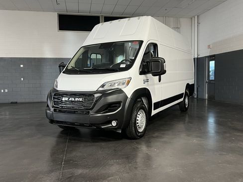 Used 2024 RAM ProMaster 3500 w/ Delivery Van Package image 3