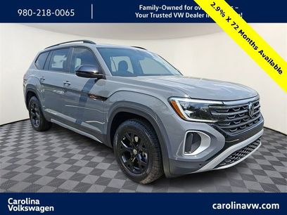 New 2025 Volkswagen Atlas Peak Edition SE