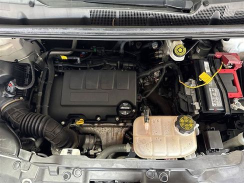 Used 2020 Buick Encore Preferred w/ Safety Package FWD image 21