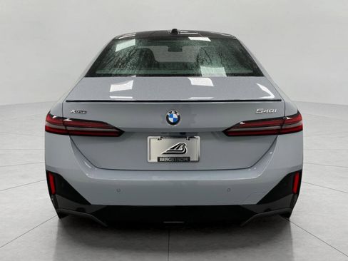 New 2026 BMW 540i xDrive image 4