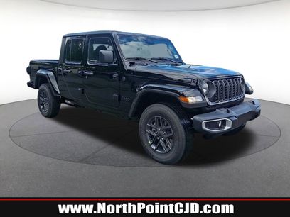 New 2025 Jeep Gladiator Sport