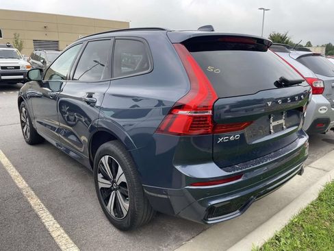 Used 2024 Volvo XC60 T8 Plus AWD/4WD image 3