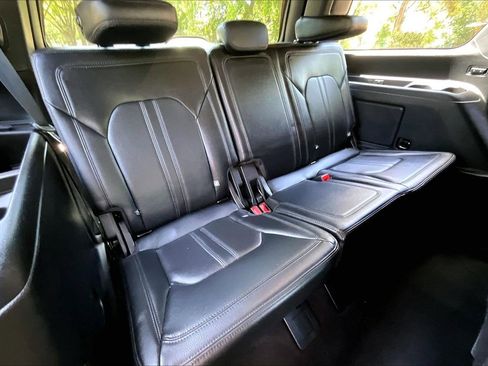 Used 2019 Ford Expedition Limited AWD/4WD image 36