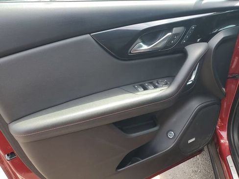 Used 2020 Chevrolet Blazer RS FWD image 22