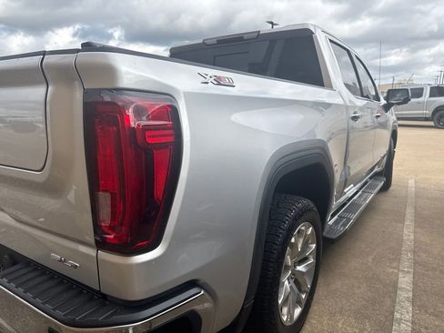 Used 2019 GMC Sierra 1500 SLT w/ SLT Premium Plus Package AWD/4WD image 5