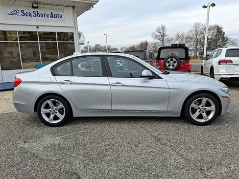 Used 2014 BMW 320i xDrive Sedan image 7
