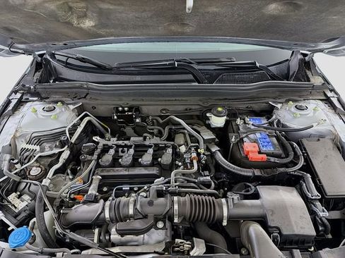 Used 2022 Honda Accord Sport image 27