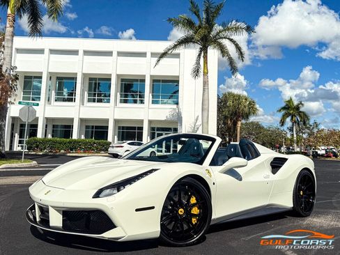 Used 2018 Ferrari 488 Spider image 9
