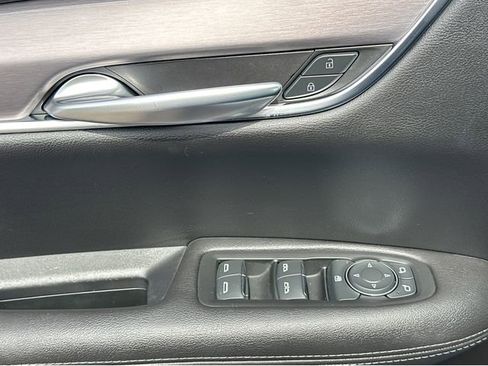 Used 2023 Cadillac XT5 Luxury AWD/4WD image 35