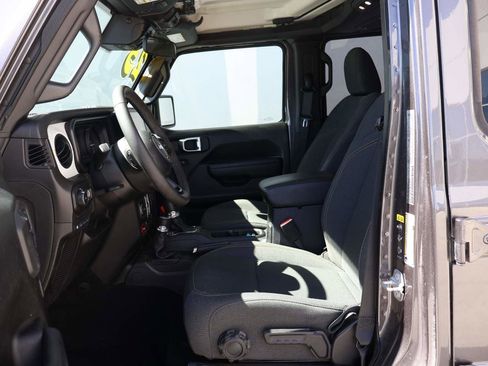 Used 2025 Jeep Wrangler Unlimited Sport S 4xe AWD/4WD image 8