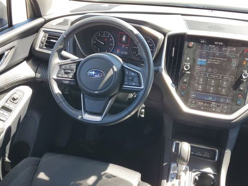 Used 2023 Subaru Ascent Premium AWD/4WD image 16