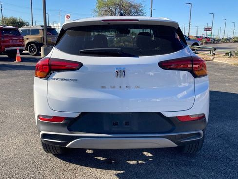 Used 2025 Buick Encore GX Preferred image 6