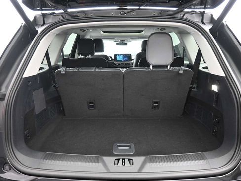 Used 2026 Lincoln Aviator AWD image 25