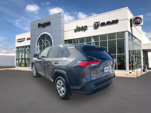 Used 2024 Toyota RAV4 LE image 3