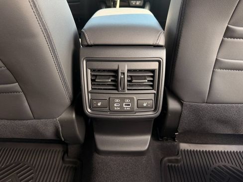 New 2026 Subaru Outback Limited AWD/4WD image 27