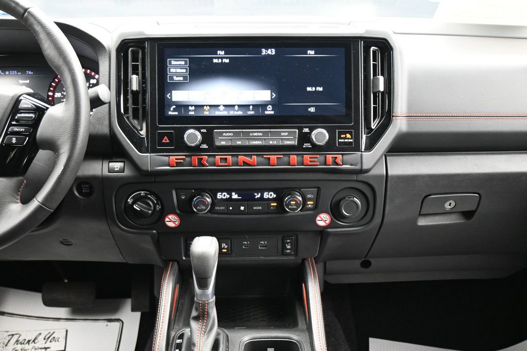 Used 2026 Nissan Frontier PRO-4X AWD/4WD image 19