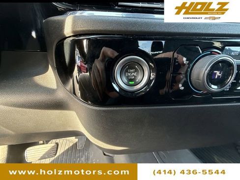 Certified 2023 Chevrolet Silverado 1500 RST image 18