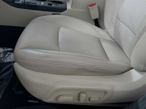 Used 2018 Subaru Outback 3.6R Limited image 18