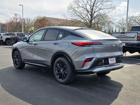 New 2026 Buick Envista Sport Touring w/ Advanced Safety Package image 7
