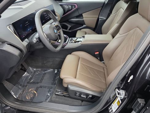 Used 2025 BMW X3 xDrive30i w/ Convenience Package image 9