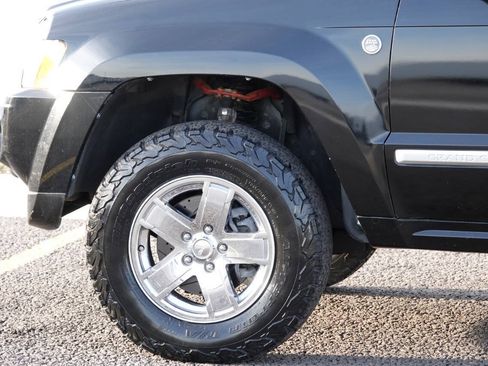 Used 2007 Jeep Grand Cherokee Overland AWD/4WD image 15