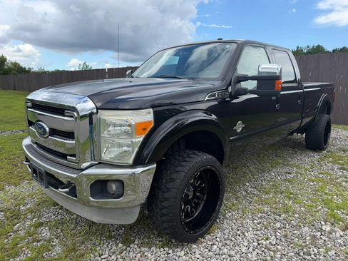 Used 2011 Ford F350 Lariat w/ Lariat Ultimate Pkg AWD/4WD image 2