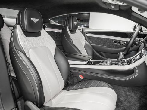 Certified 2021 Bentley Continental GT image 21