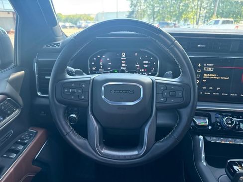 Used 2025 GMC Sierra 1500 Denali Ultimate AWD/4WD image 16