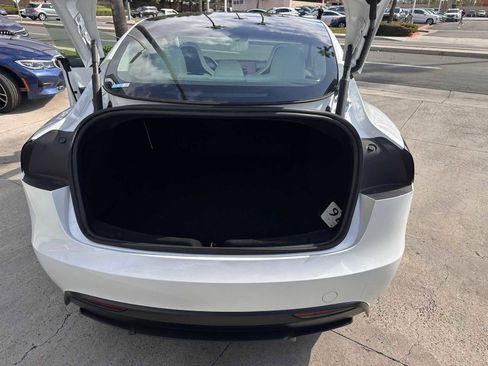 Used 2024 Tesla Model 3 Performance image 11