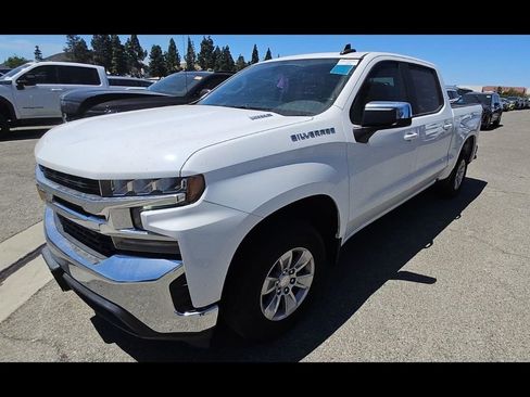 Used 2021 Chevrolet Silverado 1500 LT RWD image 3