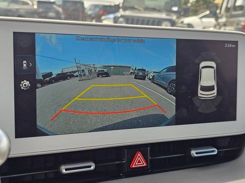 Used 2024 Hyundai Ioniq 5 SEL RWD image 27