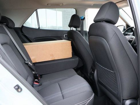 New 2026 Hyundai Venue SEL image 13