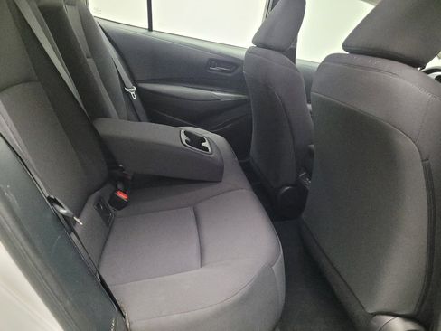 Used 2024 Toyota Corolla LE FWD image 19