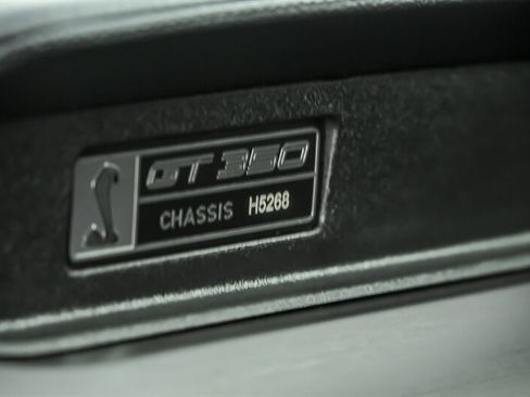 Used 2017 Ford Mustang Shelby GT350 w/ Electronics Package image 30