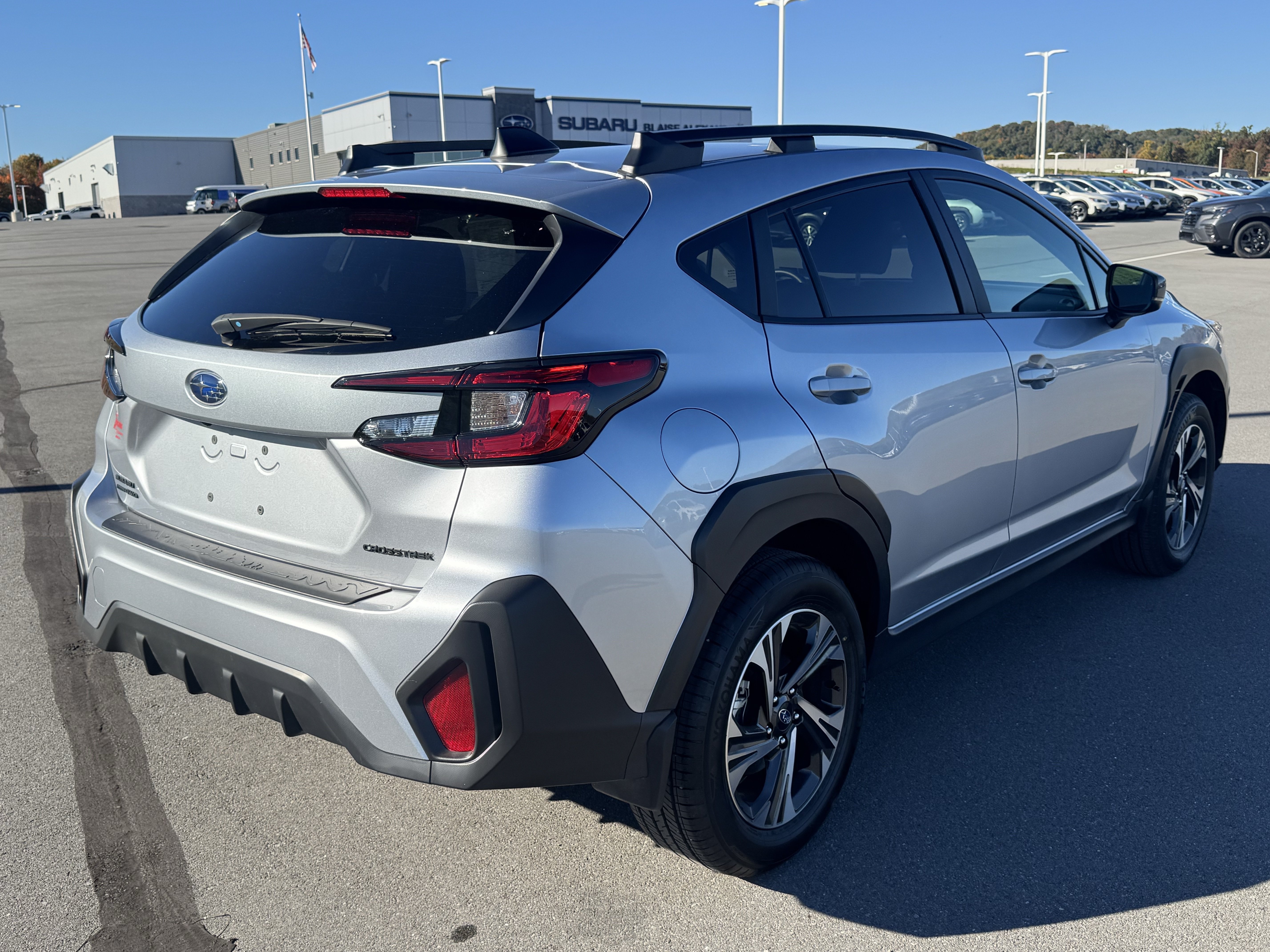 Certified 2026 Subaru Crosstrek 2.5i Premium AWD/4WD image 3
