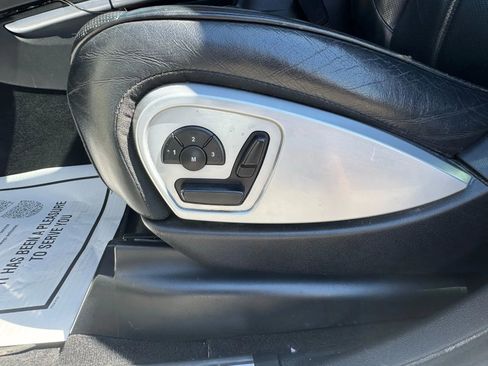 Used 2012 Mercedes-Benz GL 550 4MATIC image 12